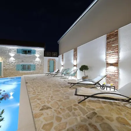 Rural With Heated Pool Rastane