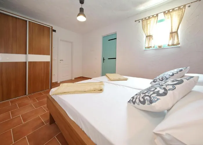 Σπίτι διακοπών Rural With Heated Pool Rastane Donje Rastane