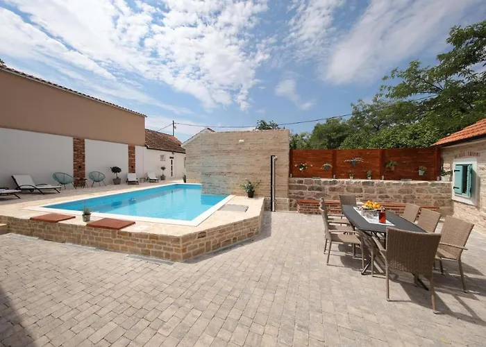 Feriehus Rural With Heated Pool Rastane *