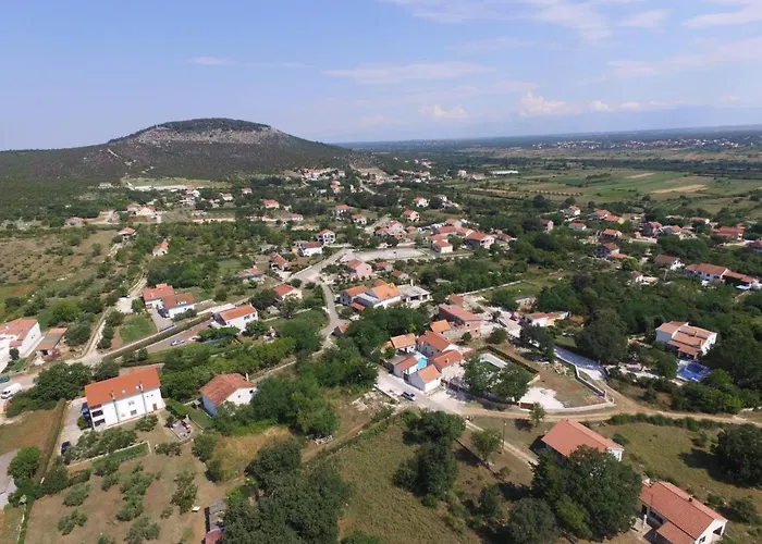 Rural With Heated Pool Rastane Σπίτι διακοπών *