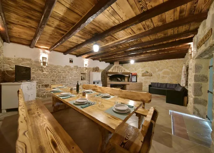 Rural With Heated Pool Rastane *