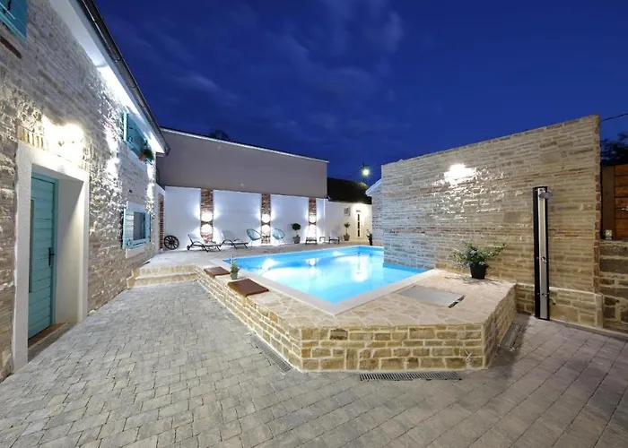 Rural With Heated Pool Rastane Σπίτι διακοπών Donje Rastane