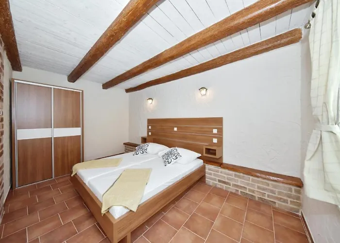 Σπίτι διακοπών Rural With Heated Pool Rastane *