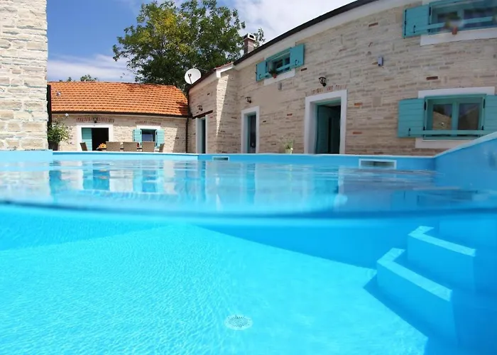 Rural With Heated Pool Rastane