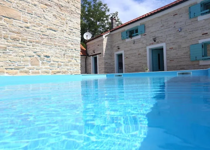 Σπίτι διακοπών Rural With Heated Pool Rastane *