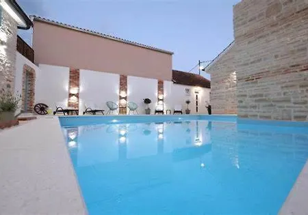 Rural With Heated Pool Rastane * Donje Rastane