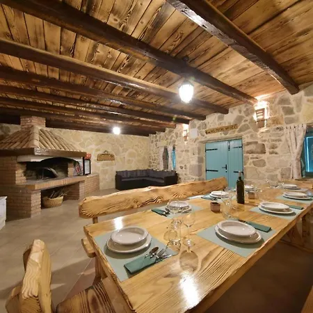 Rural With Heated Pool Rastane