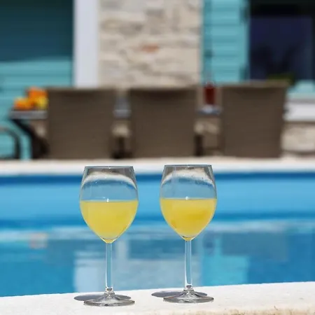 Holiday home Rural With Heated Pool Rastane Donje Rastane